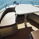 cockpit avant bateau de plaisance en aluminium